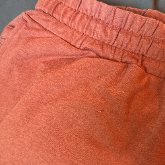 Vuori Halo Performance Shorts - Picture 6 of 7